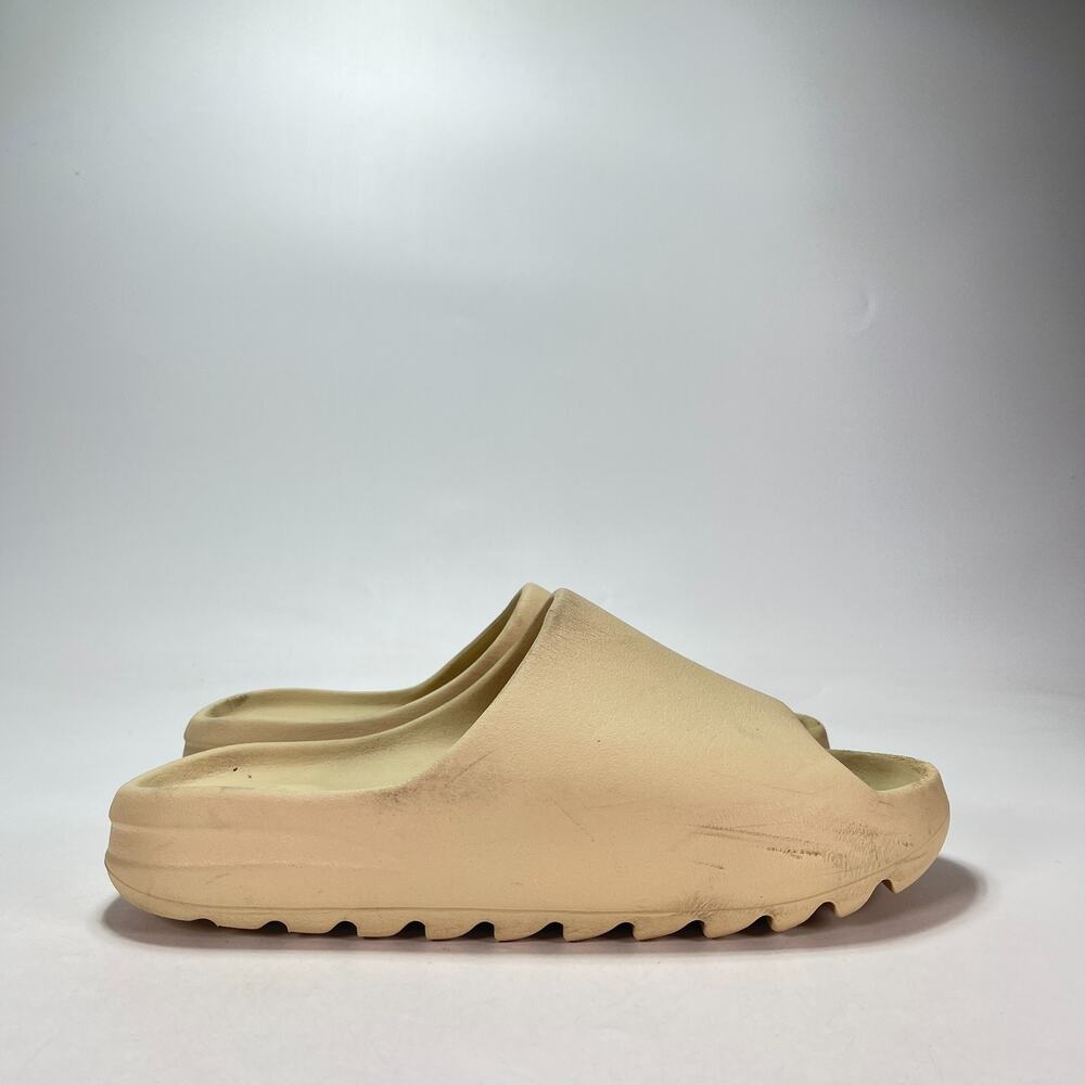 adidas Yeezy Slide Desert Sand Casual Lightweight Slip On Sandals Men's Size 11